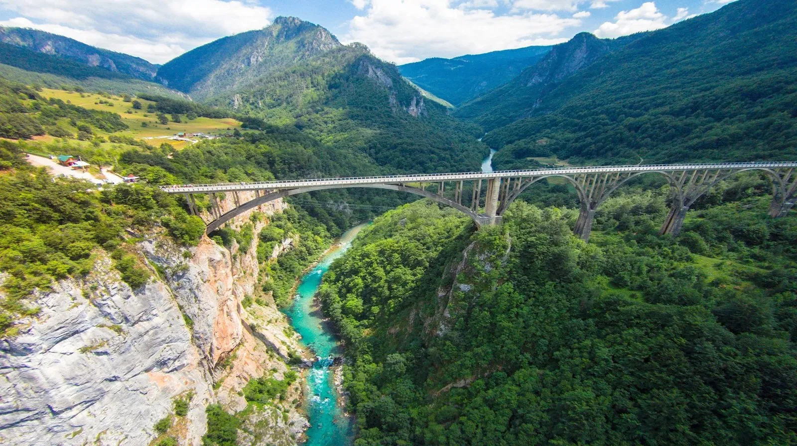 Tara River Canyon & Rafting